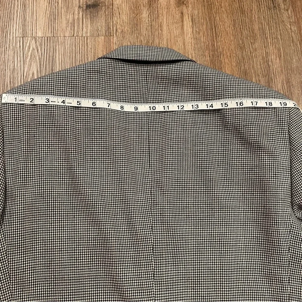 Jos A Bank Men’s 44R Blazer Jacket Houndstooth Silk/Wool Blend Business Career
